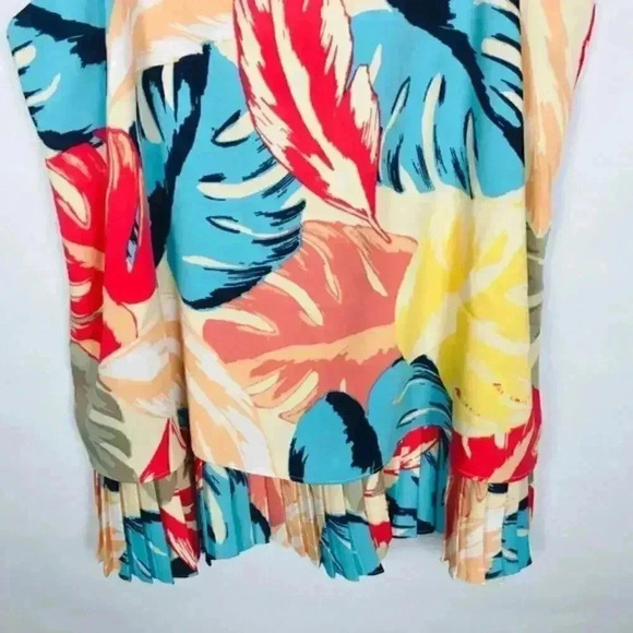 Laundry Tropical Leaf Ladder Pleated‎ Tank Top - Picture 7 of 8